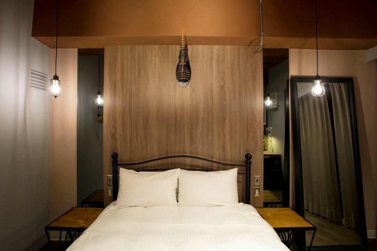 Loft Hostel Fengjia Taichung Exterior photo