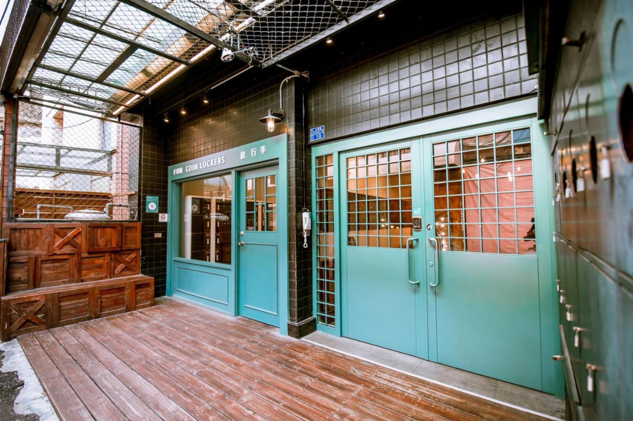 Loft Hostel Fengjia Taichung Exterior photo